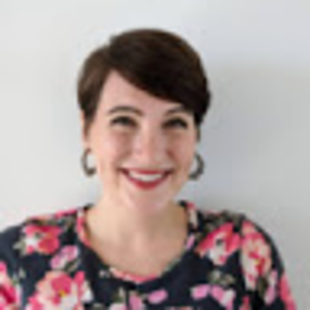 Meet your Posher, Julia